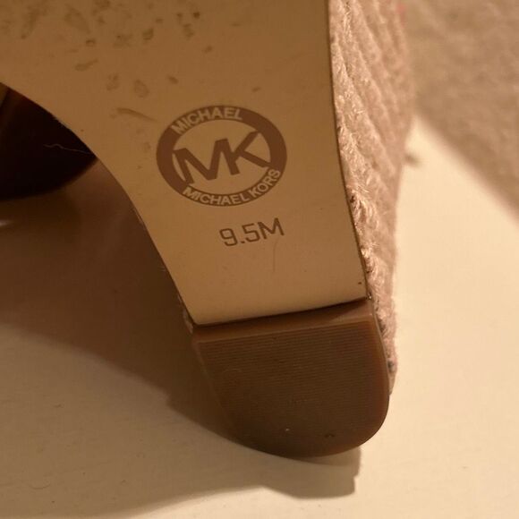 Michael Kors Size 9.5 Kimberly Espadrille Wedge Sandals Pink Preppy Coastal - Picture 10 of 11
